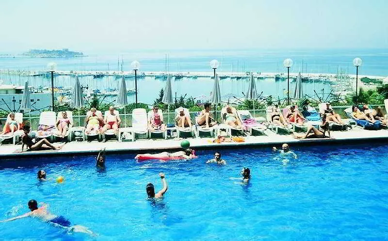 Suhan Seaport Hotel Kuşadası 4*,